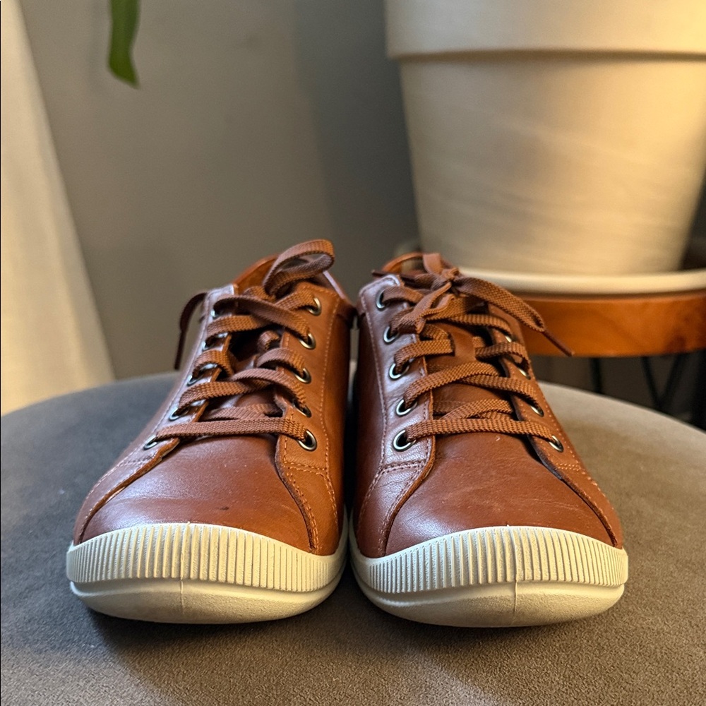 Keen Lorelai Cognac Brown Leather Casual Lace-Up Womens 9 Sneakers Outdoors - Picture 3 of 9